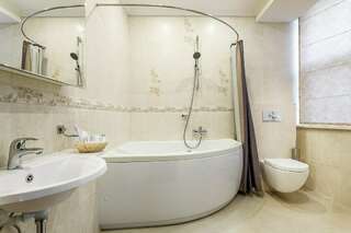 Гостиница Южная башня Краснодар JUNIOR SUIT-3