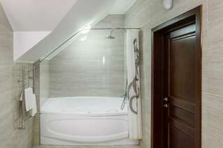 Гостиница Южная башня Краснодар JUNIOR SUIT-8