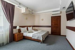 Гостиница Южная башня Краснодар JUNIOR SUIT-1